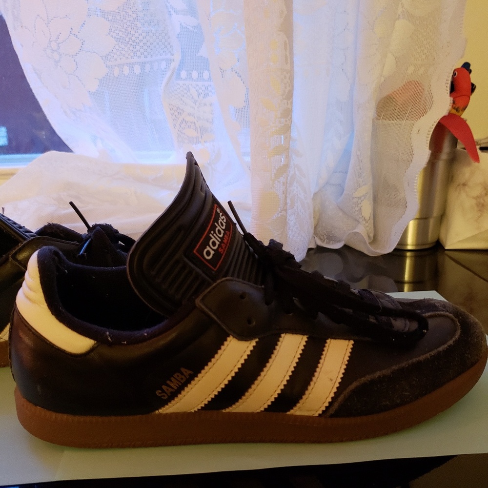 Adidas samba sneakers